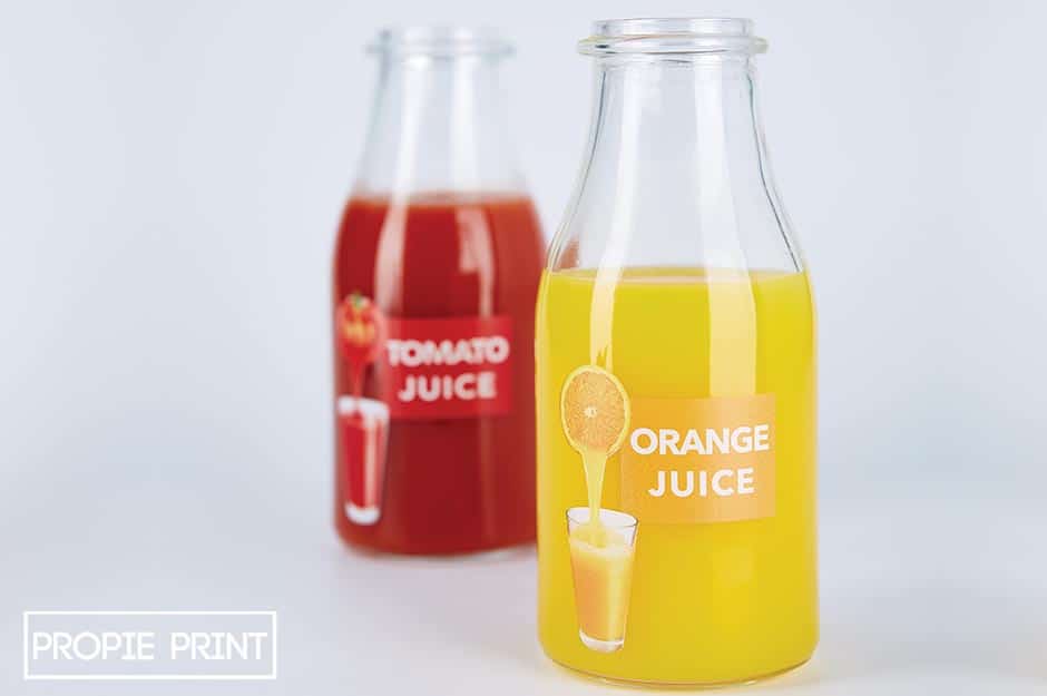 Wir bedrucken im Digitaldruck Glasflaschen für Orangensaft